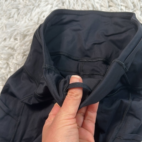 Lululemon Fast & Free Crop (19") Black - Picture 4 of 6